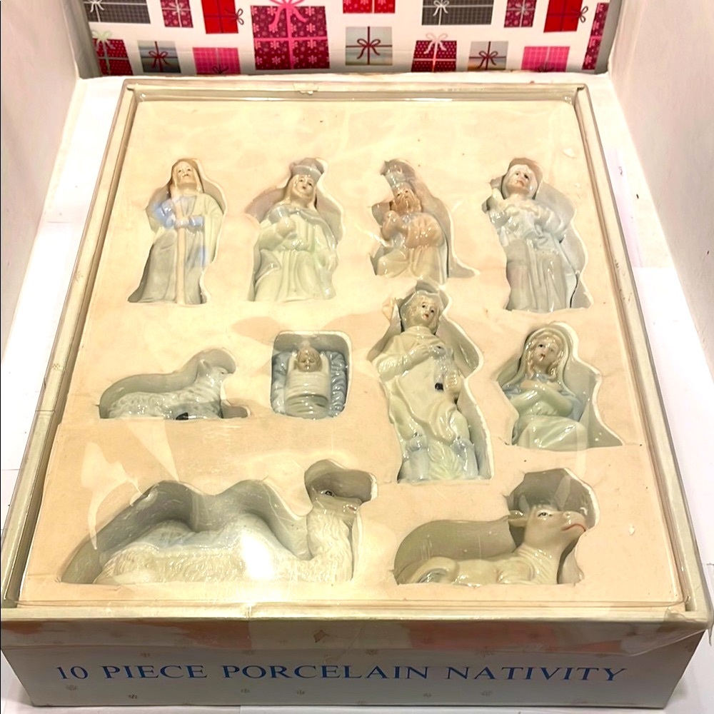 NEW Porcelain Nativity Set - 10 Piece Holiday Decor